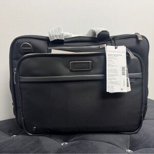 Briggs & Riley Medium Expandable Brief